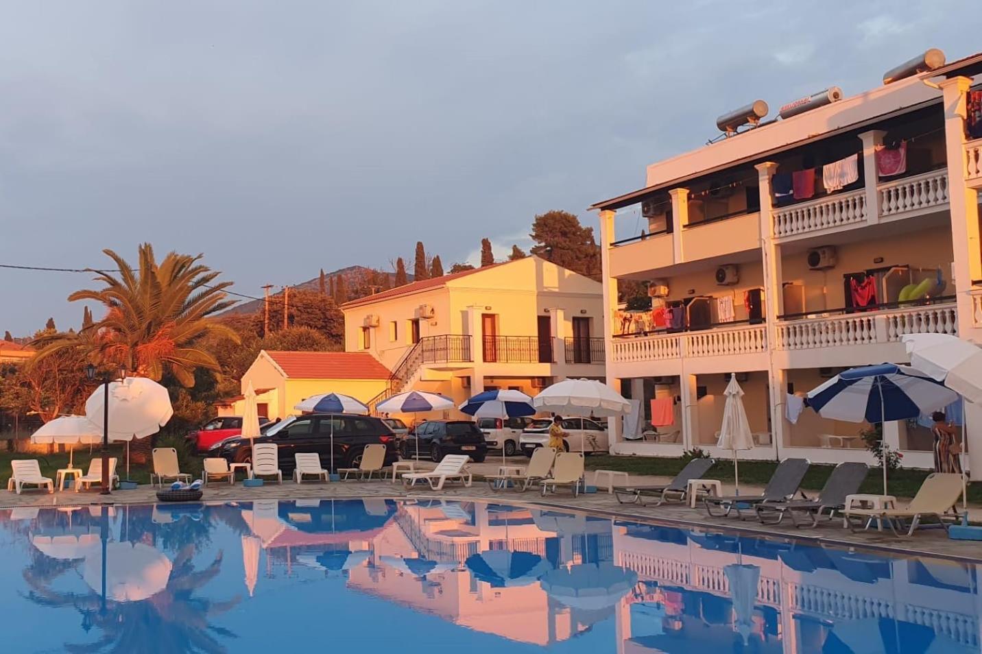 Tzilios Apartament Acharavi (Corfu)
